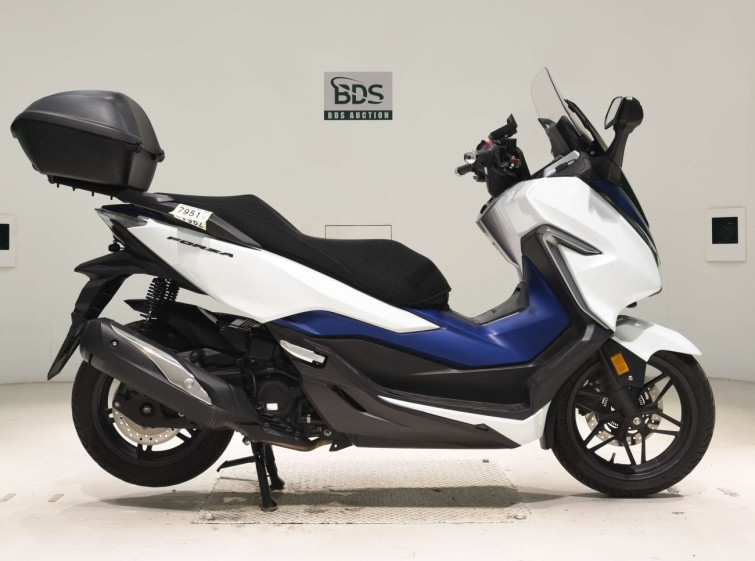 Мотоцикл Honda FORZA с пробегом 21473 km