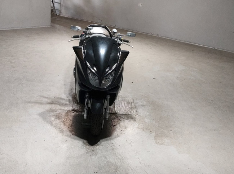Мотоцикл Yamaha MAJESTY250 с пробегом 20156 km