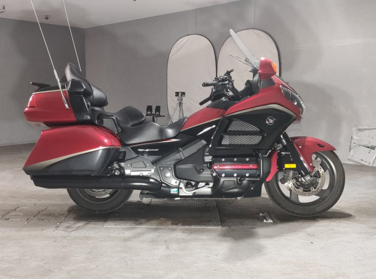 Мотоцикл Honda GL1800 з пробігом 22171 km