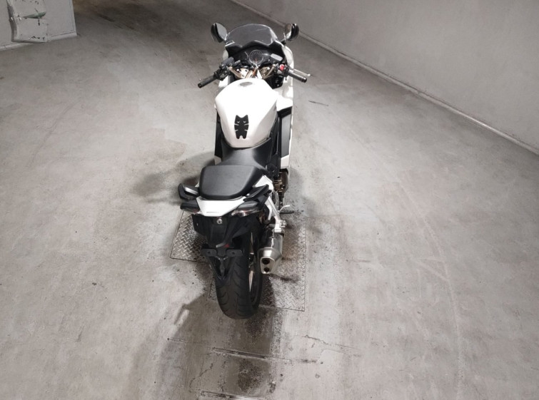 Мотоцикл Honda VFR800F с пробегом 34712 km
