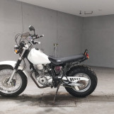 Мотоцикл Yamaha TW225 с пробегом 4100 km