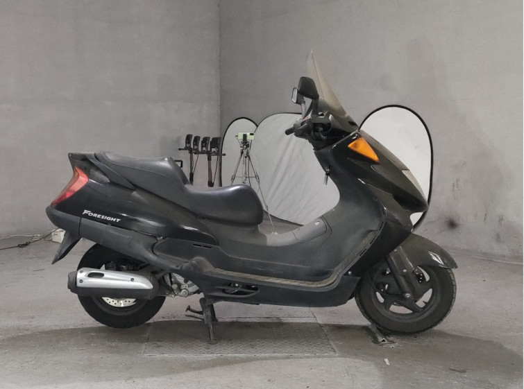 Мотоцикл Honda FORESIGHT з пробігом 15118 km