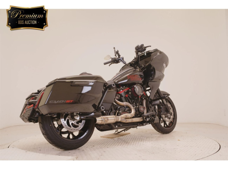 Мотоцикл HD FLTRXSTSE1980CVO з пробігом 2311 km