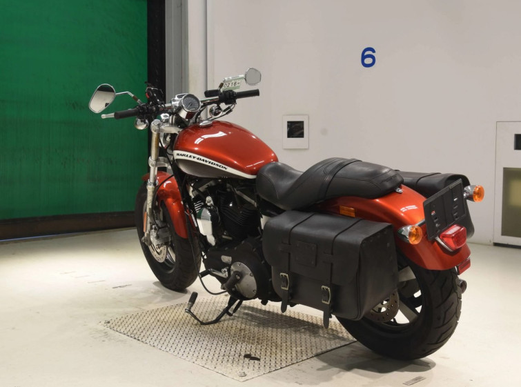 Мотоцикл HD SPORTSTER CUSTOM XL1200C с пробегом 17488 km