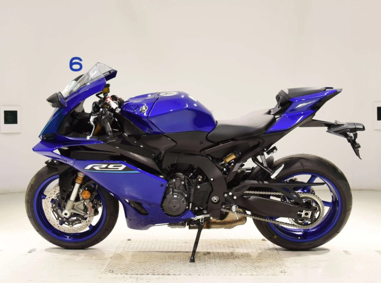 Мотоцикл Yamaha YZF-R9 с пробегом 41 km