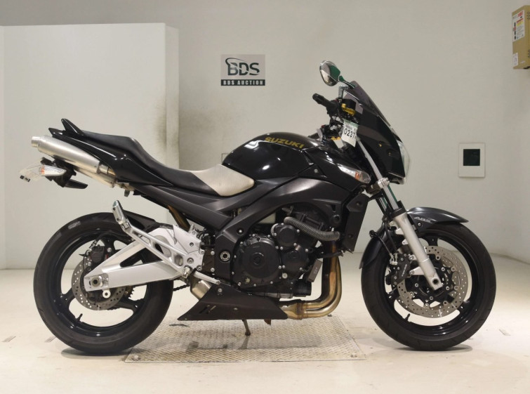 Мотоцикл Suzuki GSR400A с пробегом 49982 km