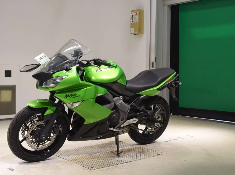 Мотоцикл Kawasaki NINJA400R з пробігом 20096 km