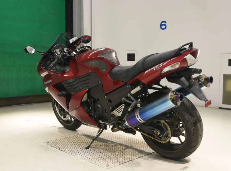Мотоцикл Kawasaki ZZ-R1400 з пробігом 26985 km