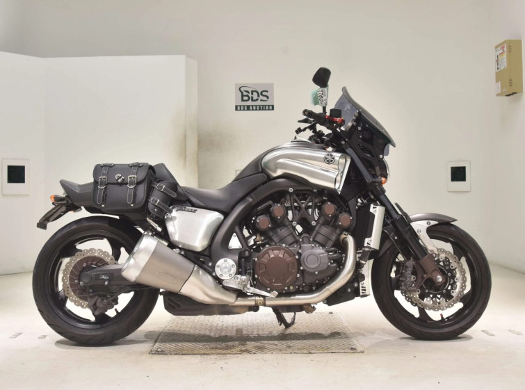 Мотоцикл Yamaha V-MAX1700 с пробегом 26644 km