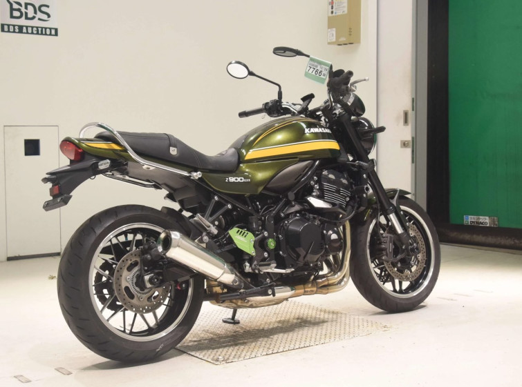 Мотоцикл Kawasaki Z900RS с пробегом 7651 km