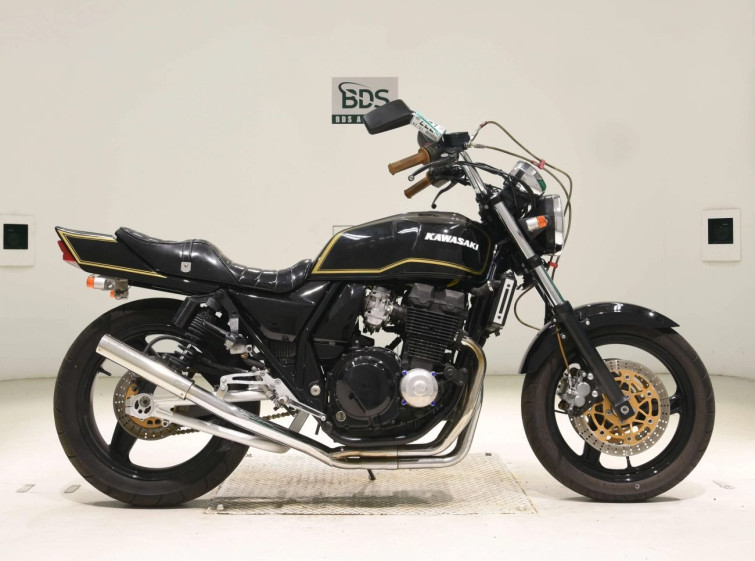 Мотоцикл Kawasaki ZRX400 з пробігом 9243 km