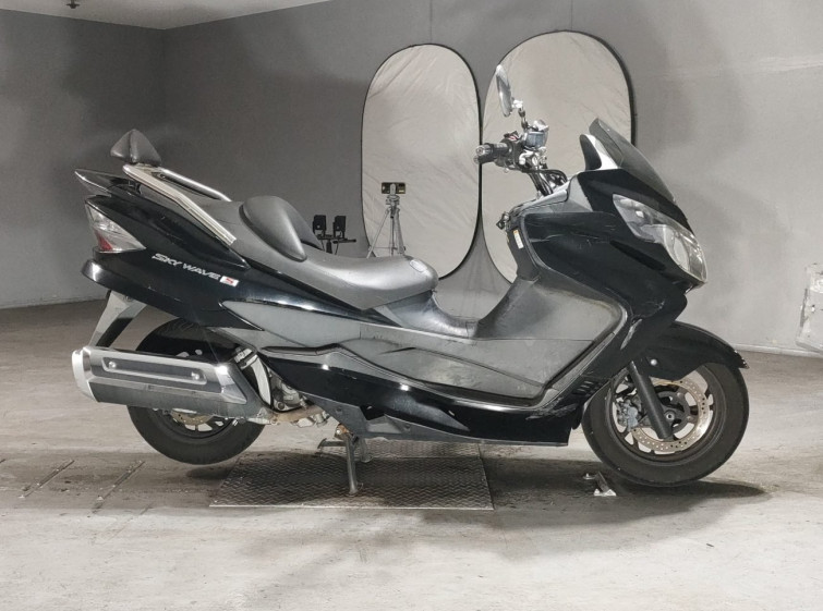 Мотоцикл Suzuki SKYWAVE 250S