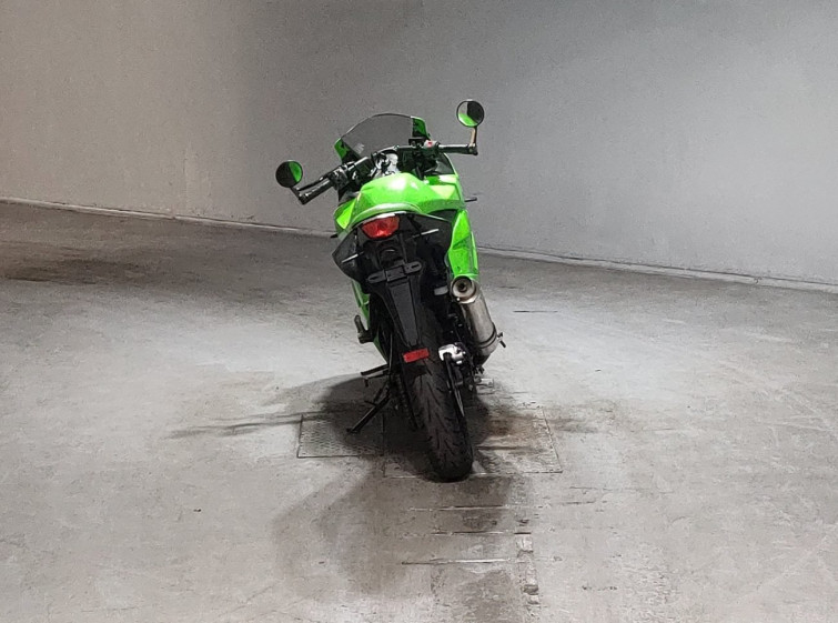 Мотоцикл Kawasaki NINJA250R з пробігом 19553 km
