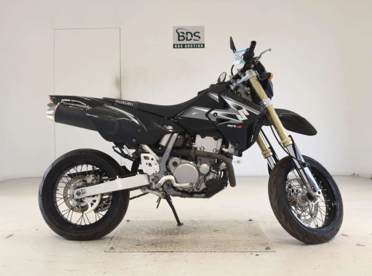 Мотоцикл Suzuki DR-Z400SM