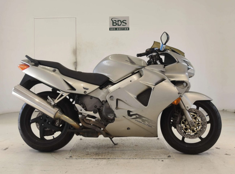 Мотоцикл Honda VFR800F с пробегом 125196 km
