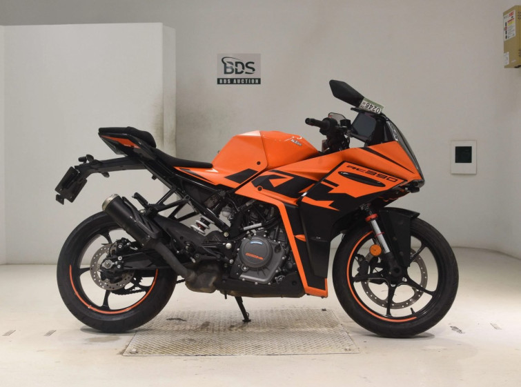 Мотоцикл KTM RC 390 с пробегом 20344 km
