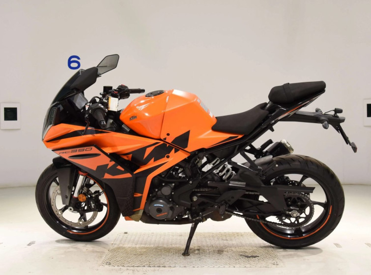 Мотоцикл KTM RC 390 с пробегом 20344 km