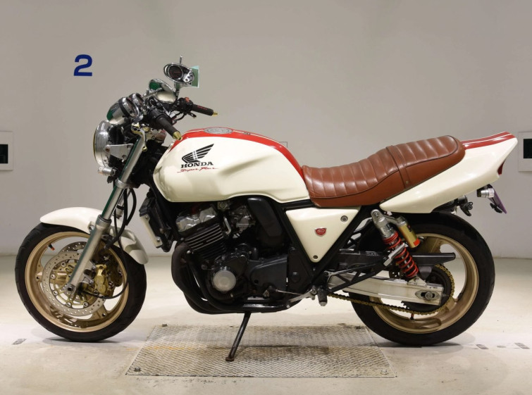 Мотоцикл Honda CB400SFS з пробігом 43666 km