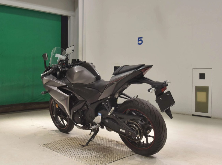 Мотоцикл Yamaha YZF-R3 с пробегом 19185 km