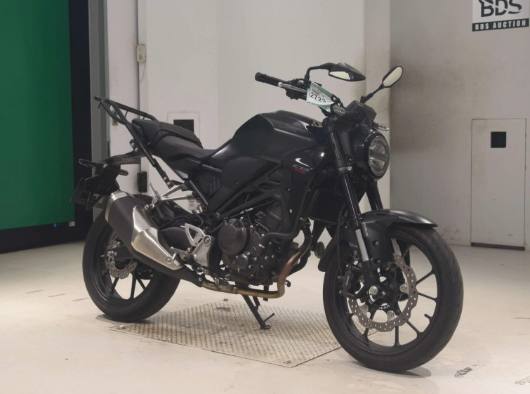 Мотоцикл Honda CB250RA с пробегом 9279 km
