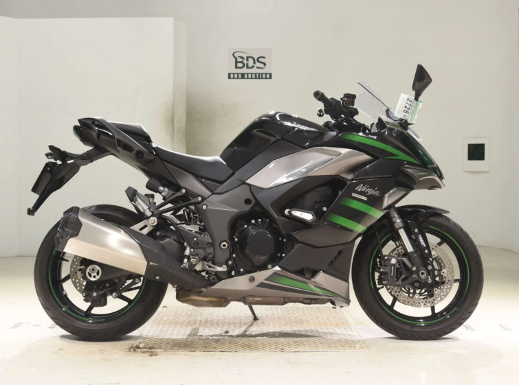Мотоцикл Kawasaki NINJA1000SX з пробігом 9379 km