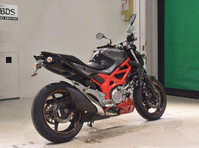 Мотоцикл Suzuki GLADIUS 400 з пробігом 44834 km