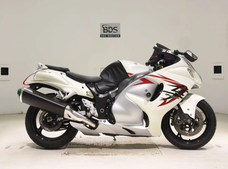 Мотоцикл Suzuki GSX1300R HAYABUSA с пробегом 32146 km