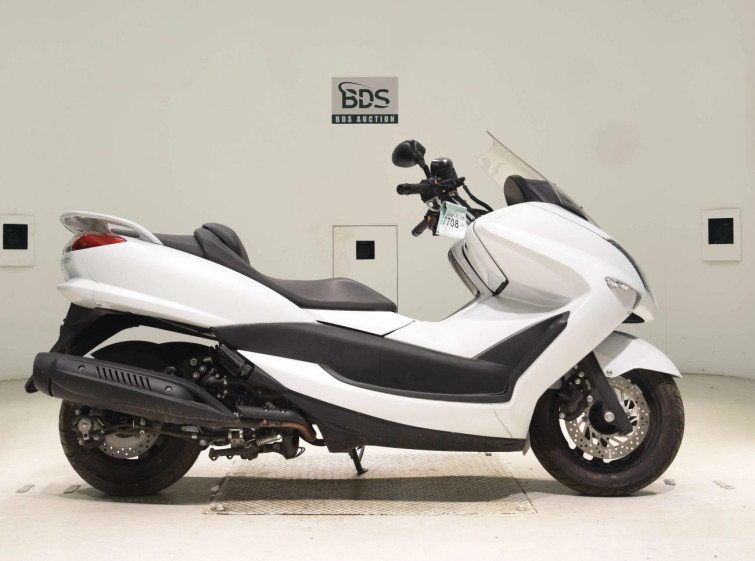 Мотоцикл Yamaha MAJESTY250 з пробігом 574 km