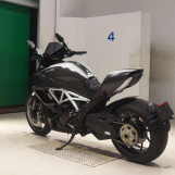 Мотоцикл Ducati DIAVEL CARBON с пробегом 5809 km