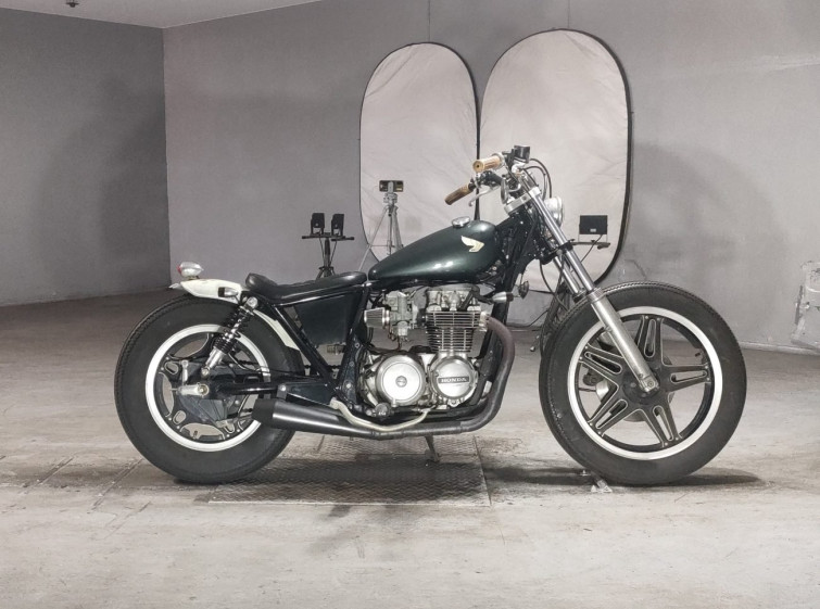 Мотоцикл Honda CB650 CUSTOM з пробігом 4565 km