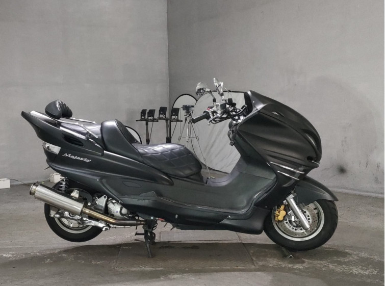 Мотоцикл Yamaha MAJESTY250 з пробігом 15655 km