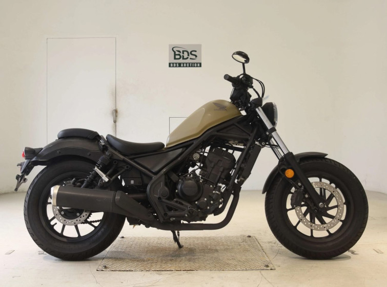Мотоцикл Honda REBEL CMX250 с пробегом 1078 km