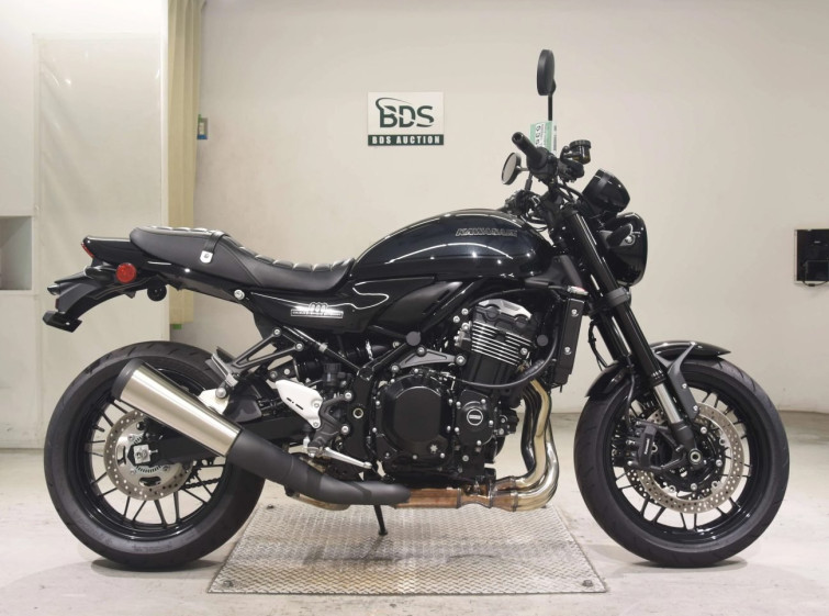 Мотоцикл Kawasaki Z900RS с пробегом 1006 km