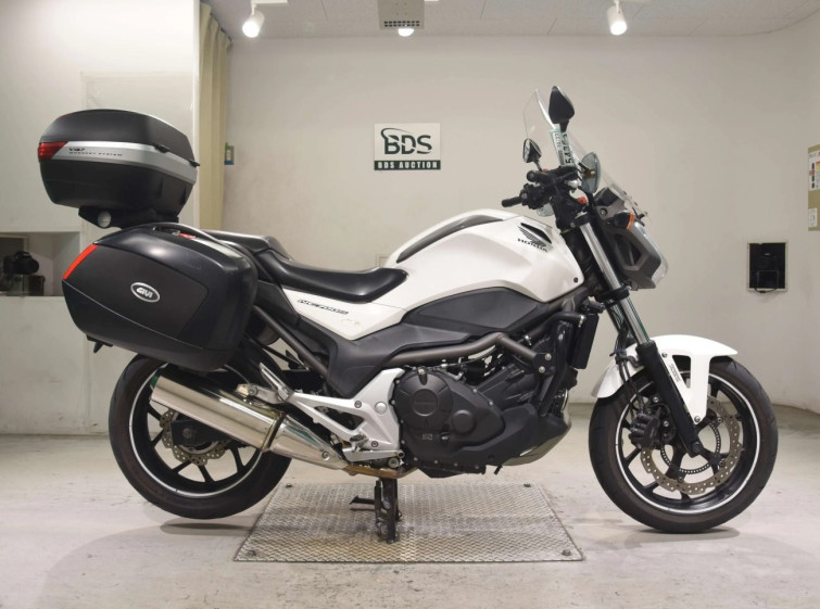 Мотоцикл Honda NC700SA с пробегом 19757 km