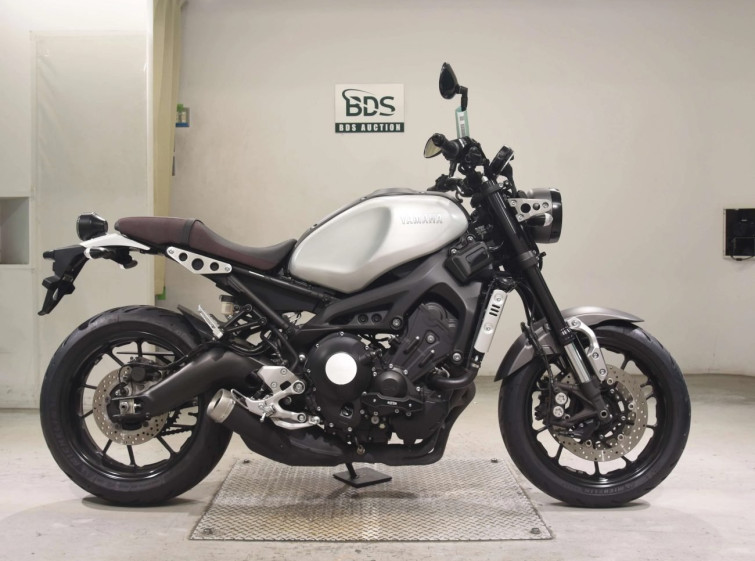 Мотоцикл Yamaha XSR900 с пробегом 16888 km