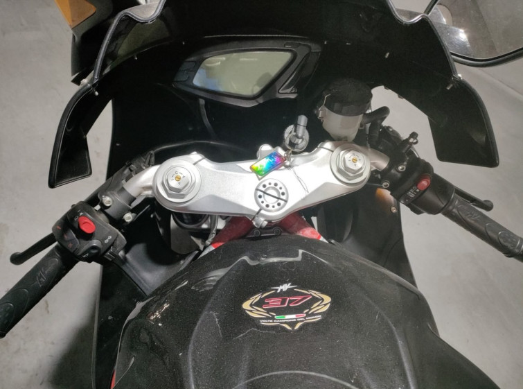 Мотоцикл MV Agusta F3 з пробігом 6288 km