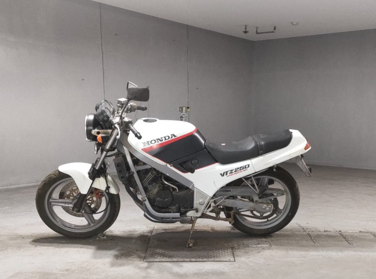 Мотоцикл Honda VTZ250 з пробігом 17013 km