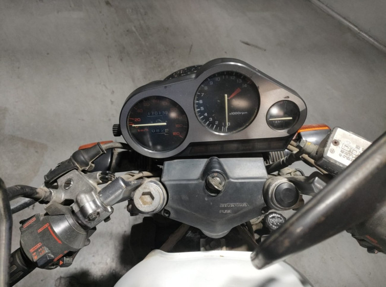 Мотоцикл Honda VTZ250 з пробігом 17013 km