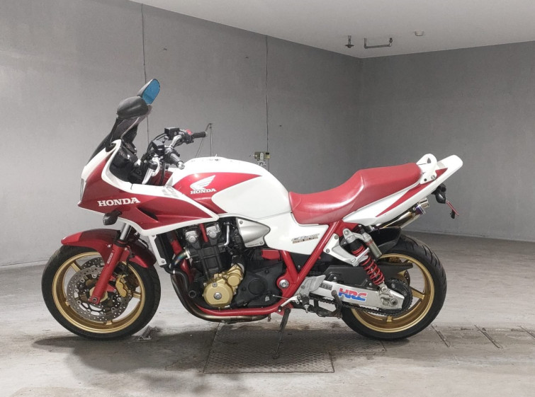 Мотоцикл Honda CB1300SF BOLDOR с пробегом 12900 km