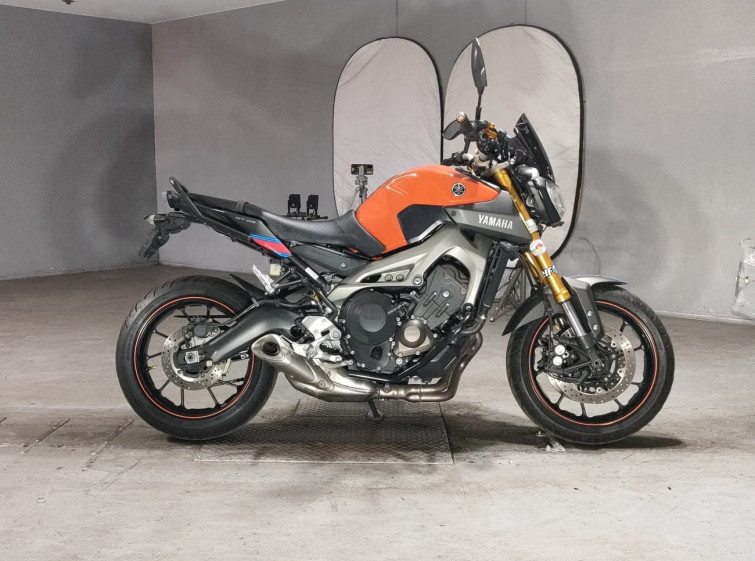 Мотоцикл Yamaha MT-09 з пробігом 51939 km