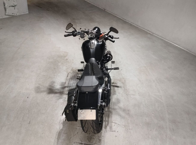 Мотоцикл HD BREAKOUT FXSB1690 с пробегом 26672 km