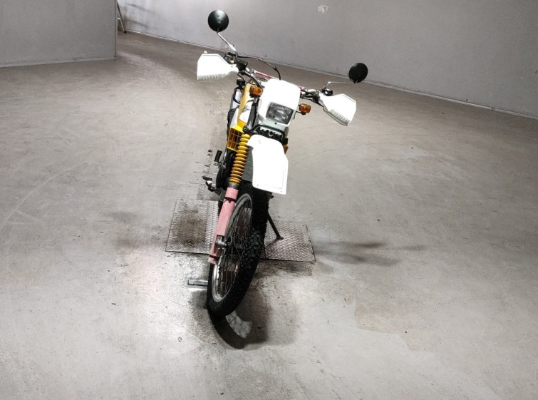 Мотоцикл Yamaha ｾﾛｰ225 з пробігом 18082 km