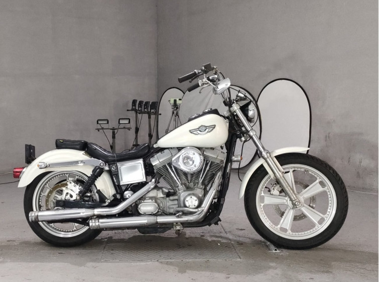 Мотоцикл HD SUPER GLIDE FXD1450 з пробігом 15098 km