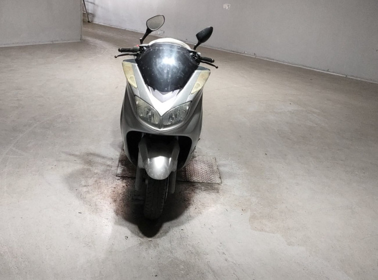 Мотоцикл Yamaha MAJESTY250