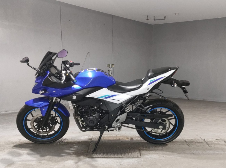 Мотоцикл Suzuki GSX250R з пробігом 11610 km