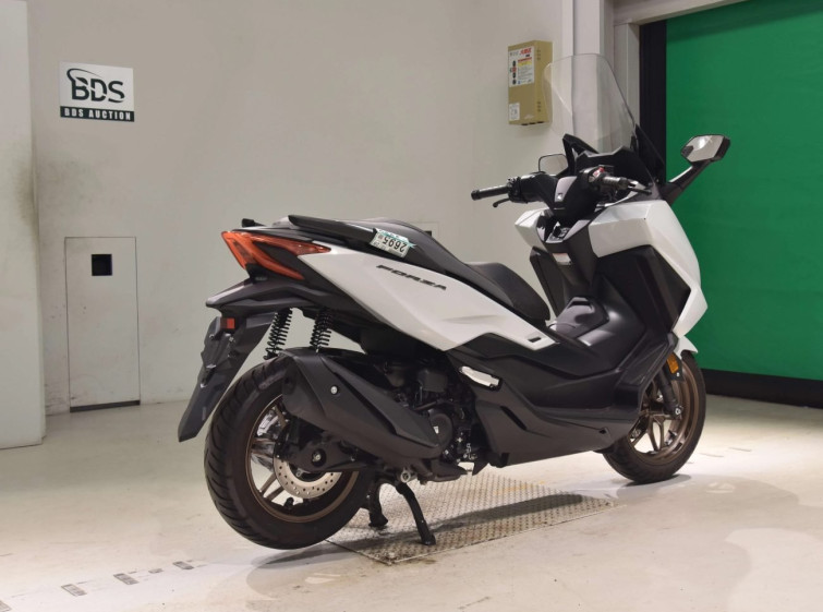 Мотоцикл Honda FORZA-6 с пробегом 1591 km