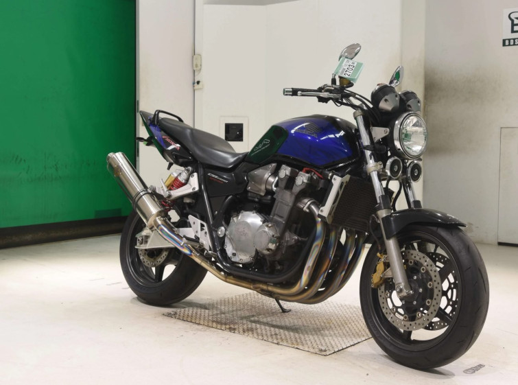 Мотоцикл Honda CB1300SF