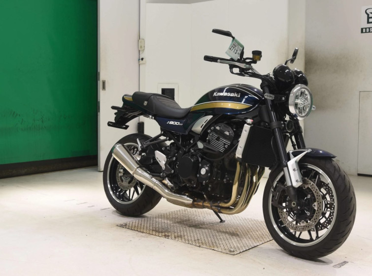 Мотоцикл Kawasaki Z900RS с пробегом 6196 km