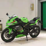 Мотоцикл Kawasaki ZX-4RR с пробегом 18412 km