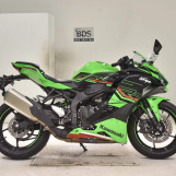 Мотоцикл Kawasaki ZX-4RR с пробегом 18412 km